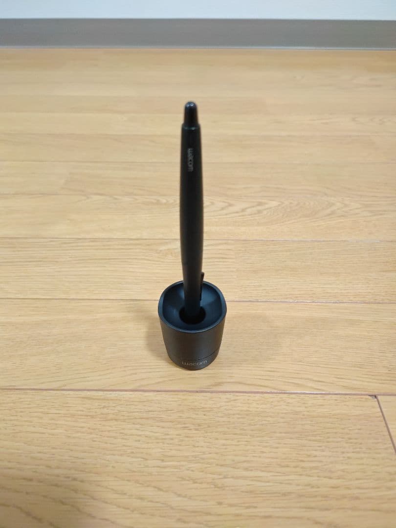 【Rare】Wacom Classic Pen KP-300E-01X with Stand and Replacement Nibs