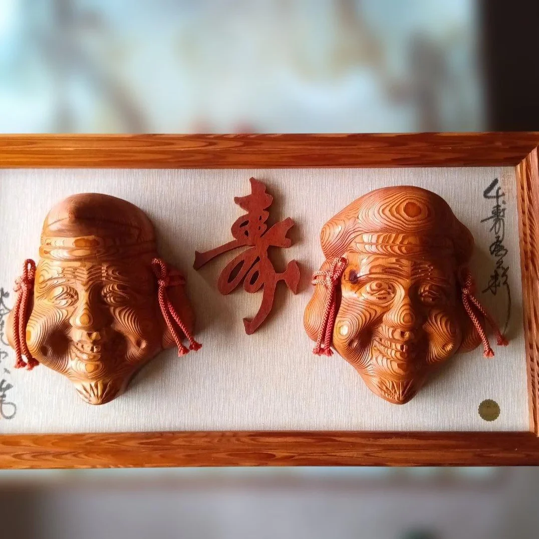 Hand-carved Yakusugi Ebisu and Daikoku